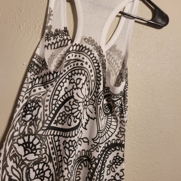 Emma Rose Tank - Picture 6 of 12